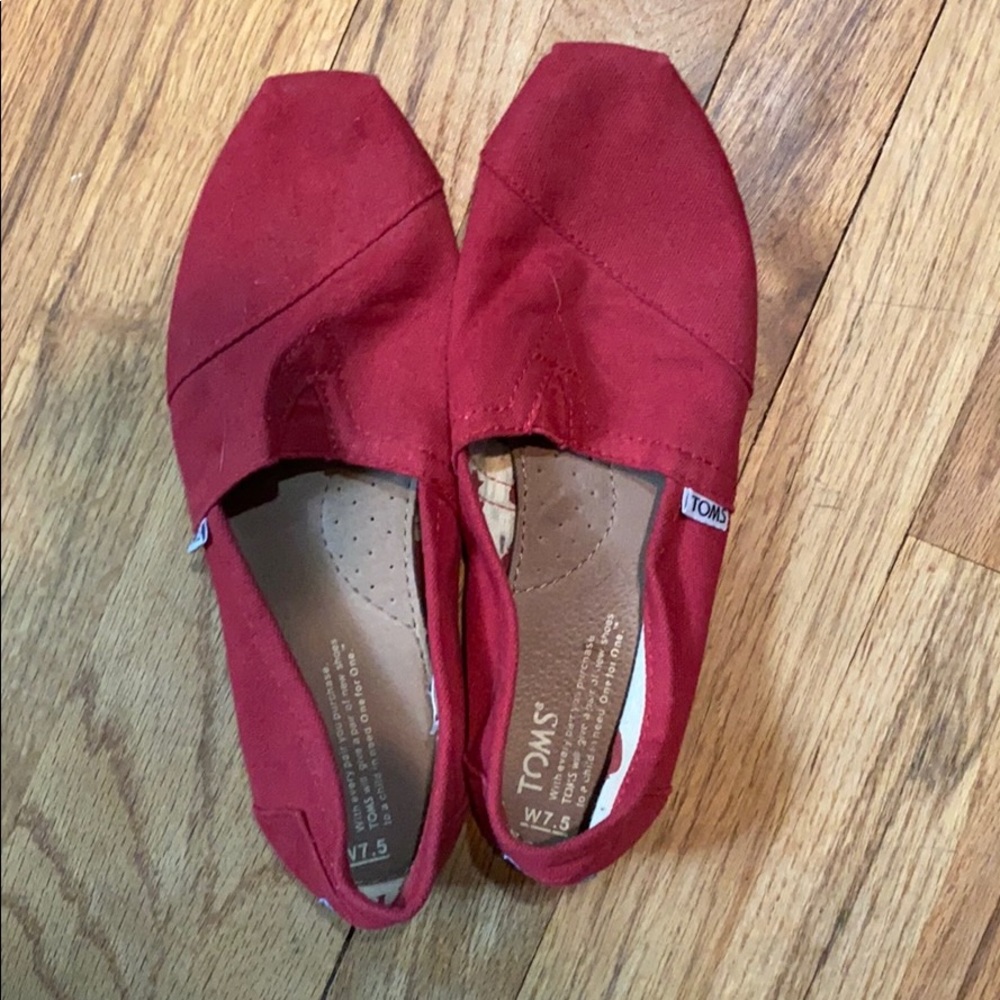 red Toms